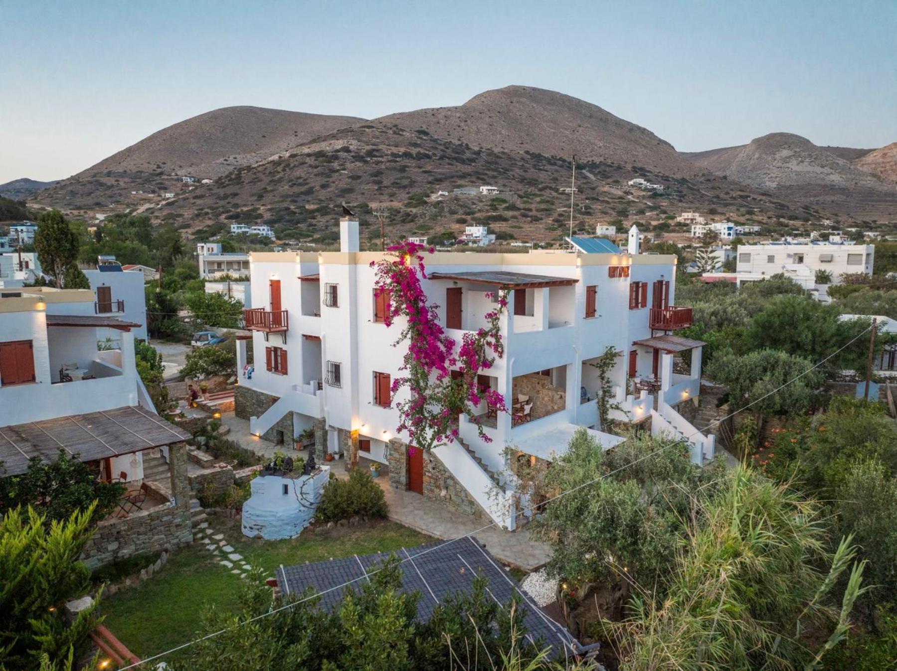 Ligaries Aparthotel Kini Exterior photo
