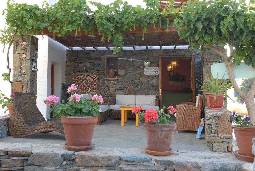 Ligaries Aparthotel Kini Exterior photo